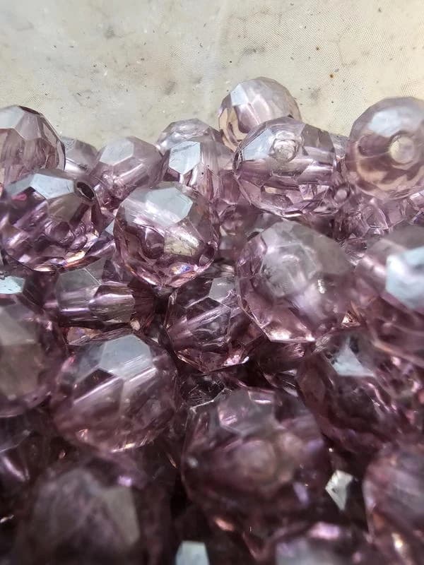 اكرلك بني كستنائي